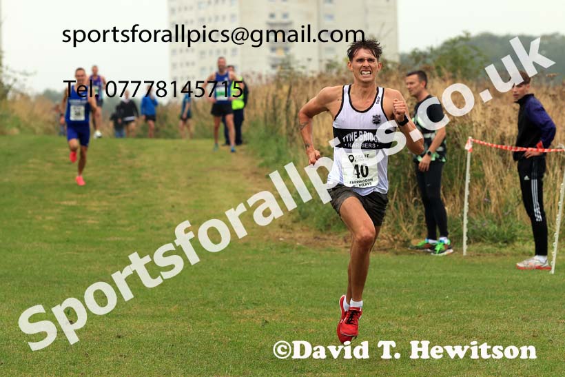 Senior Men and Veterans Relay, 2024 Sunderland XC Relays.  Photo: David T. Hewitson/Sports for All Pics